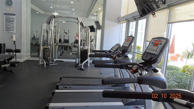 2775 NE 187th St 524, Aventura, FL 33180
