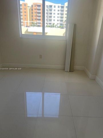 2775 NE 187th St 524, Aventura, FL 33180