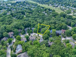 462 Kelly Lane, Crystal Lake, IL 60012