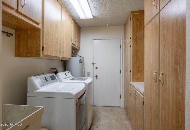 19023 N 132ND Avenue, Sun City West, AZ 85375