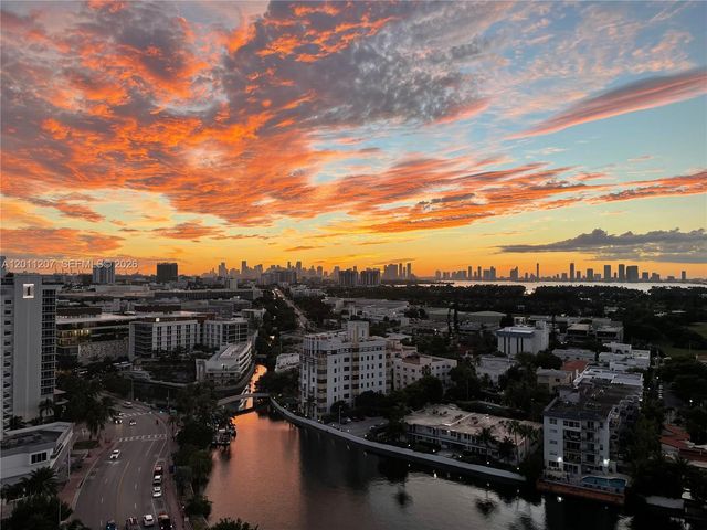 2555 Collins Ave 2014, Miami Beach, FL 33140