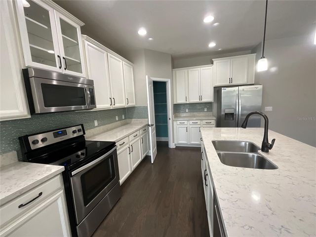 3560 PIXIE LANE, St Cloud, FL 34772