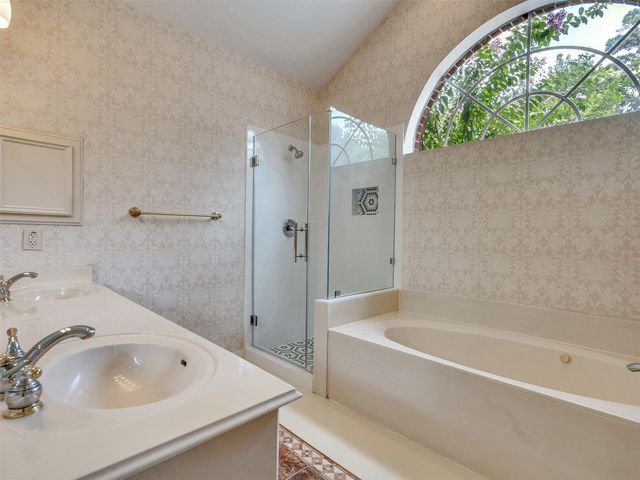 12502 Wealdstone Drive, Tomball, TX 77377