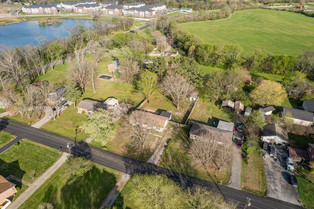 107 Jackson St, Spring Hill, TN 37174