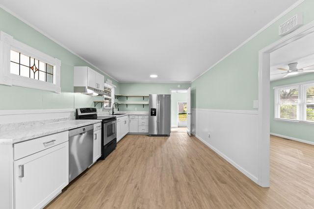 107 Jackson St, Spring Hill, TN 37174