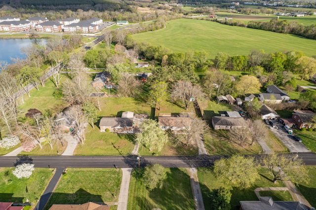 107 Jackson St, Spring Hill, TN 37174