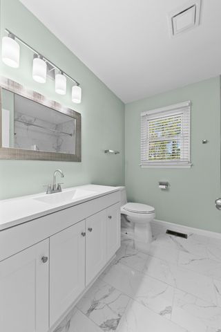 107 Jackson St, Spring Hill, TN 37174