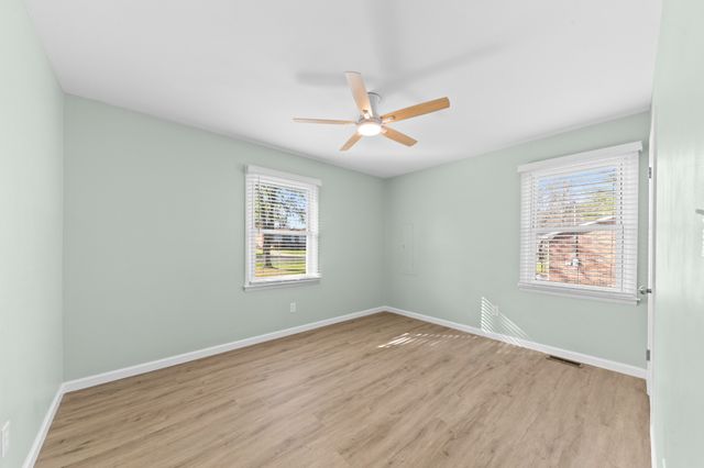 107 Jackson St, Spring Hill, TN 37174