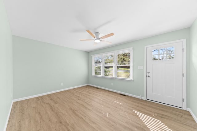 107 Jackson St, Spring Hill, TN 37174