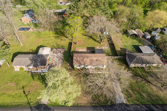 107 Jackson St, Spring Hill, TN 37174