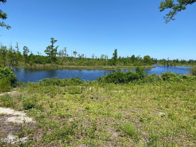 9523 Indian Bluff Resort Lane, Youngstown, FL 32466