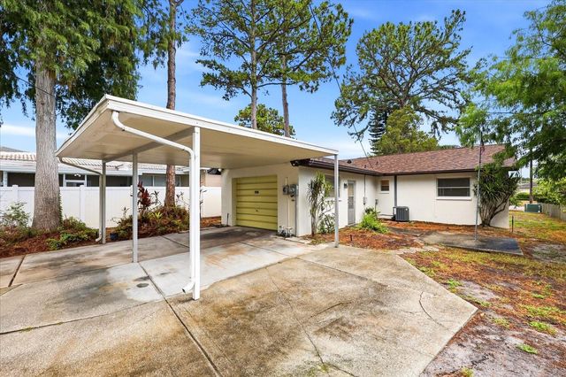 5027 1ST AVENUE N, St Petersburg, FL 33710