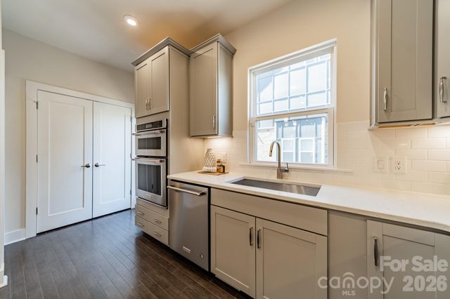 3838 Sky Haven Drive, Charlotte, NC 28209