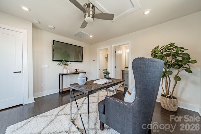 3838 Sky Haven Drive, Charlotte, NC 28209