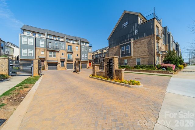 3838 Sky Haven Drive, Charlotte, NC 28209