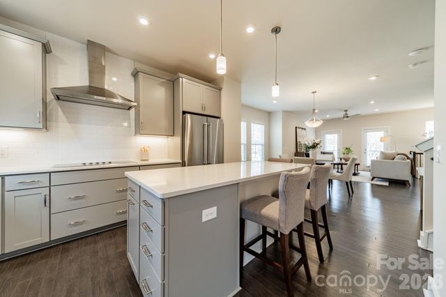 3838 Sky Haven Drive, Charlotte, NC 28209