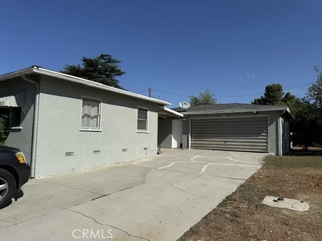 1425 W Hays, Banning, CA 92220