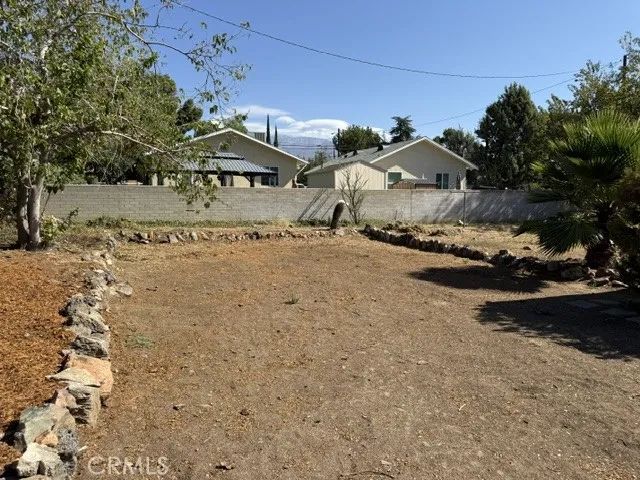1425 W Hays, Banning, CA 92220