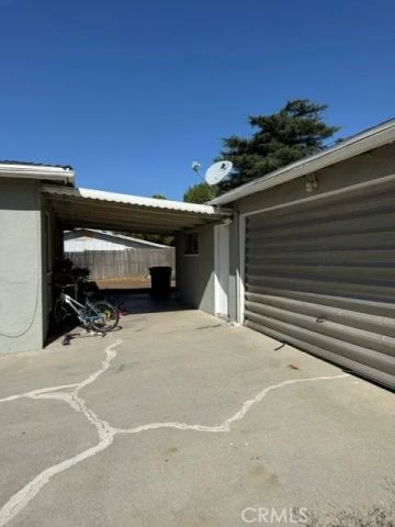 1425 W Hays, Banning, CA 92220