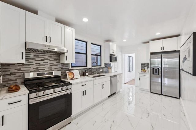 655 39th Avenue, San Francisco, CA 94121