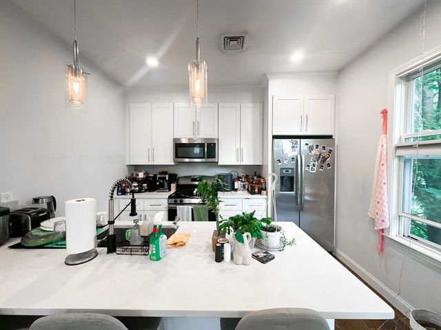 77 Torrey St 2, Boston, MA 02124