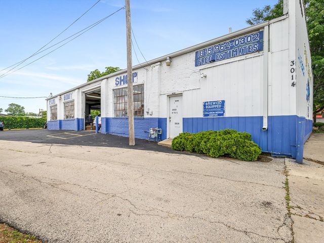 3014 Auburn Street, Rockford, IL 61101