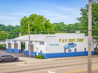 3014 Auburn Street, Rockford, IL 61101