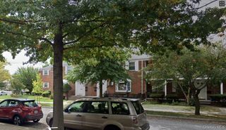 73-27 260th Street 27B, Glen Oaks, NY 11004
