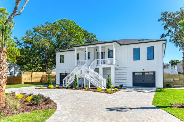 22 Shalimar Drive, Shalimar, FL 32579