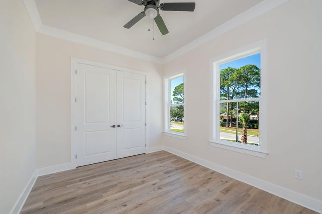 22 Shalimar Drive, Shalimar, FL 32579