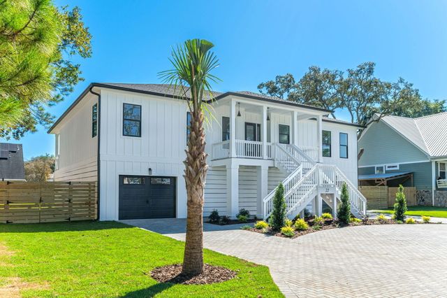 22 Shalimar Drive, Shalimar, FL 32579