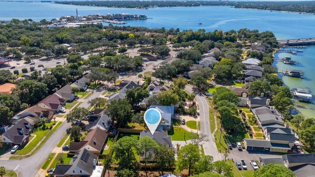 22 Shalimar Drive, Shalimar, FL 32579