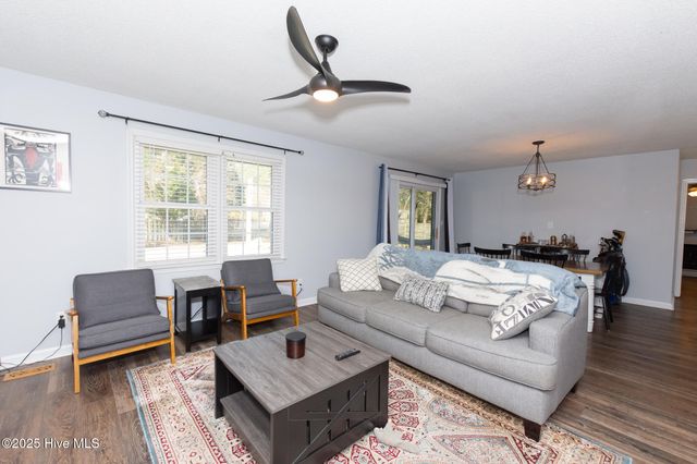 2602 Northwoods Drive, Jacksonville, NC 28540