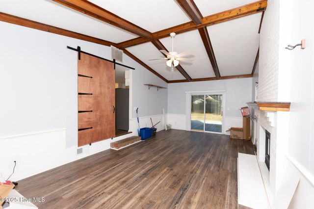 2602 Northwoods Drive, Jacksonville, NC 28540