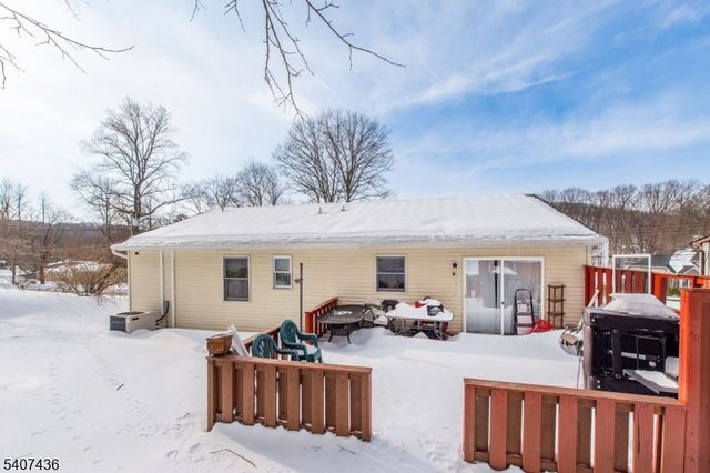 170 Park Heights Ave, Dover Town, NJ 07801