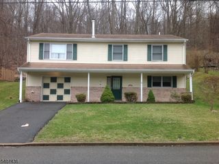 170 Park Heights Ave, Dover Town, NJ 07801