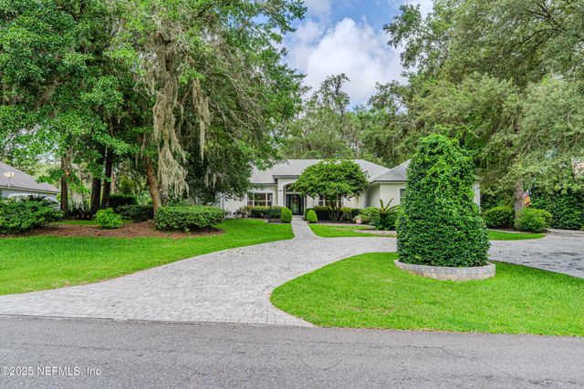 3570 SHINNECOCK Lane, Green Cove Springs, FL 32043