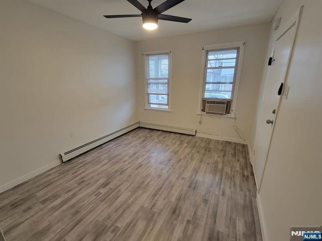 14 Wilson, Clifton, NJ 07011