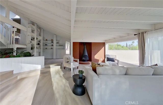 2390 Prenda, Riverside, CA 92504