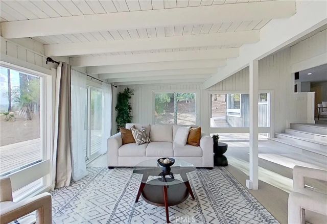 2390 Prenda, Riverside, CA 92504