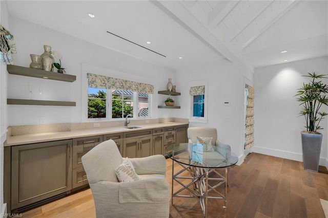 185 15th ST S, Naples, FL 34102