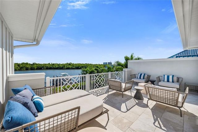 185 15th ST S, Naples, FL 34102