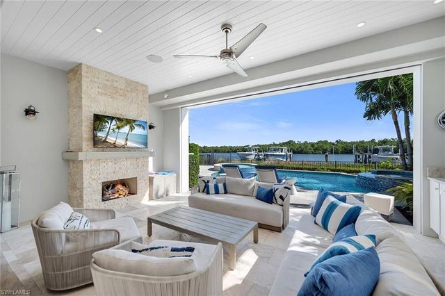 185 15th ST S, Naples, FL 34102