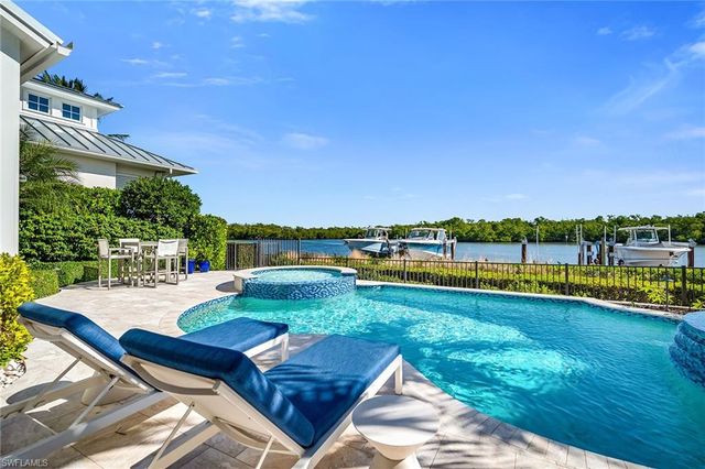 185 15th ST S, Naples, FL 34102