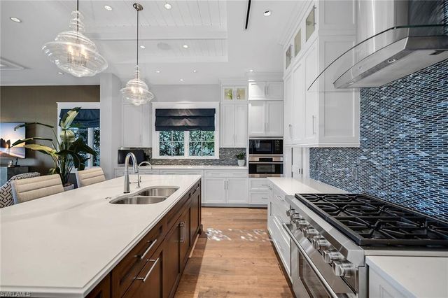 185 15th ST S, Naples, FL 34102