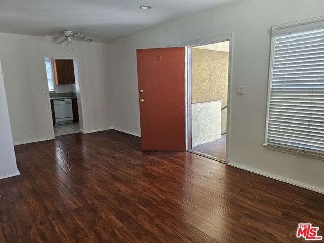 1824 S Wilton Place, Los Angeles, CA 90019