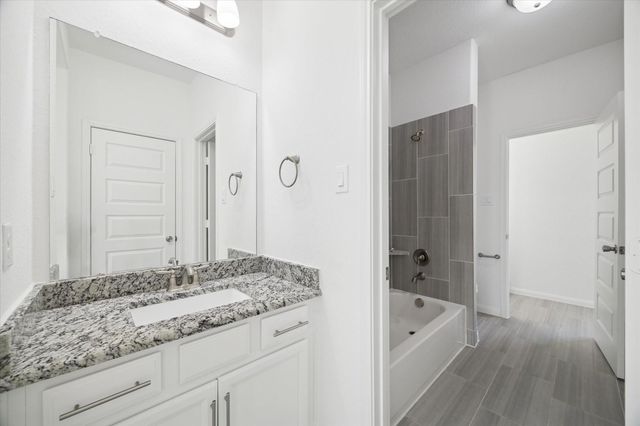 38 Scepter Ridge, Sugar Land, TX 77498