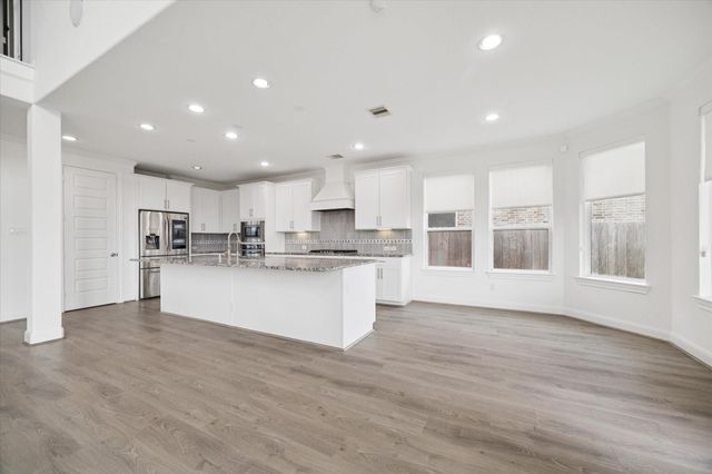 38 Scepter Ridge, Sugar Land, TX 77498