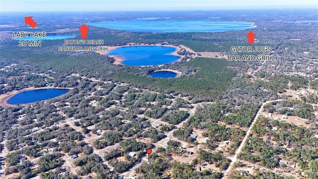 125 FISHER WAY, Ocklawaha, FL 32179