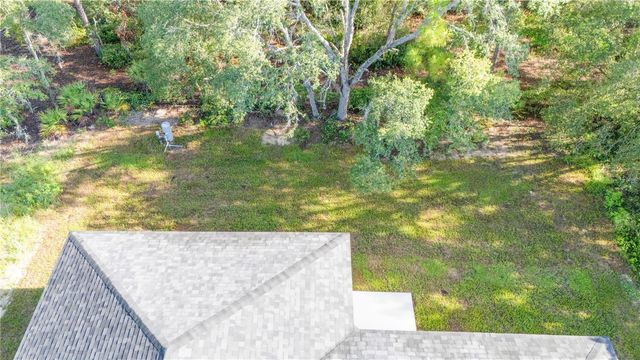 125 FISHER WAY, Ocklawaha, FL 32179